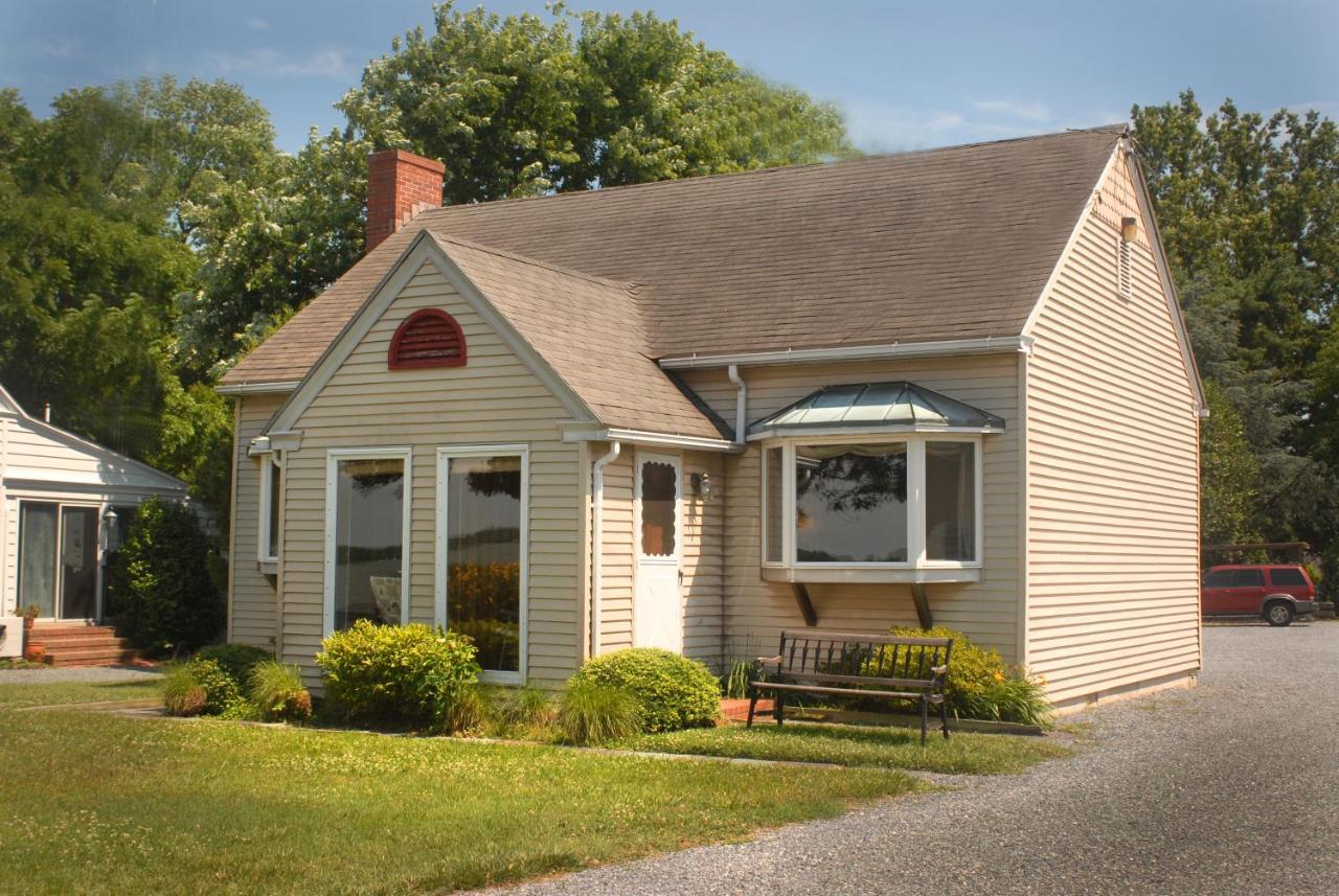 The Robert Morris Inn Oxford Exterior photo